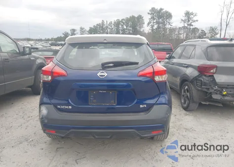 2019 Nissan Kicks Sr from USA, damaged, VIN 3N1CP5CU1KL477713